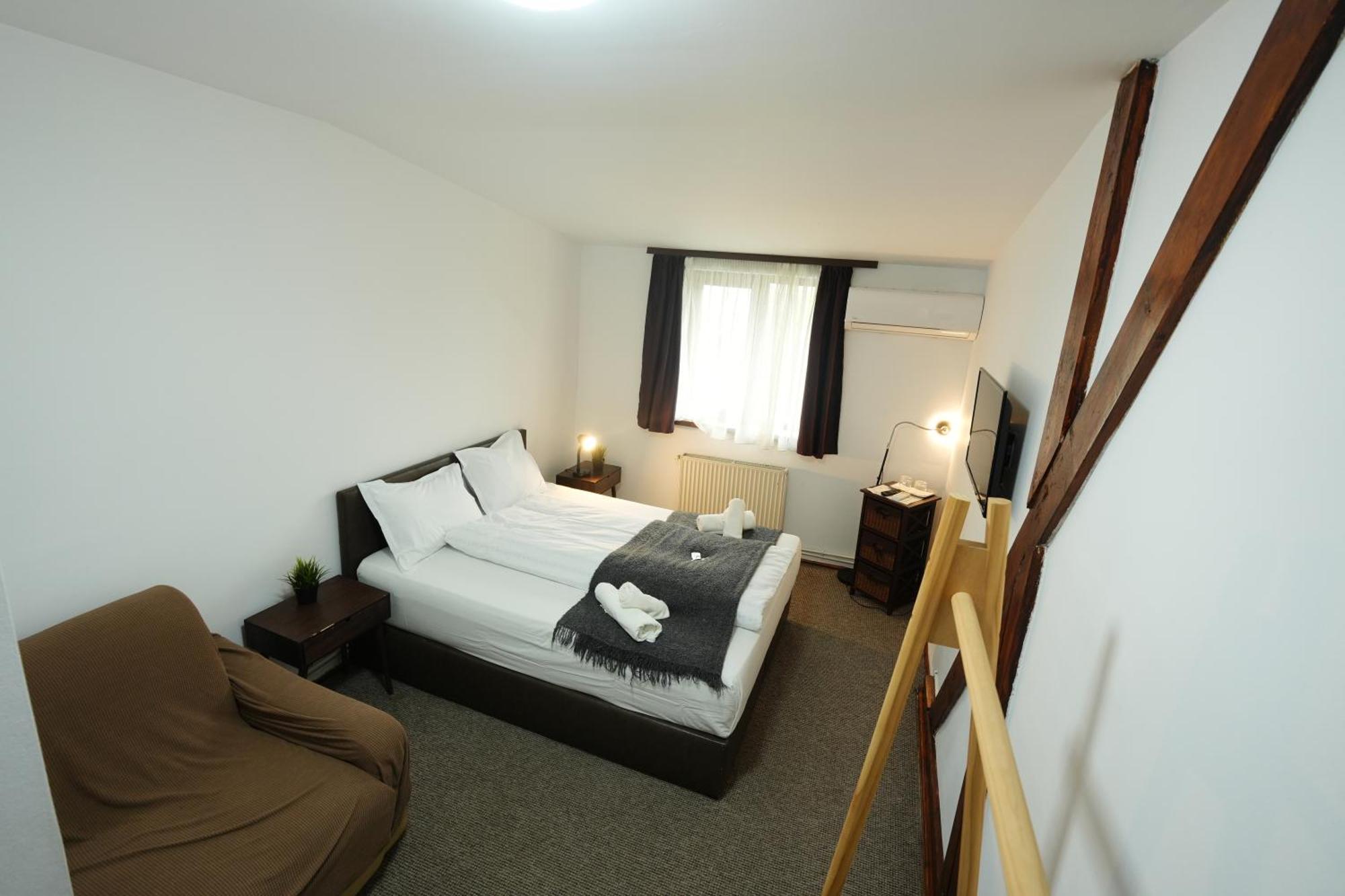 Gasthof Sara Sibiu Luaran gambar