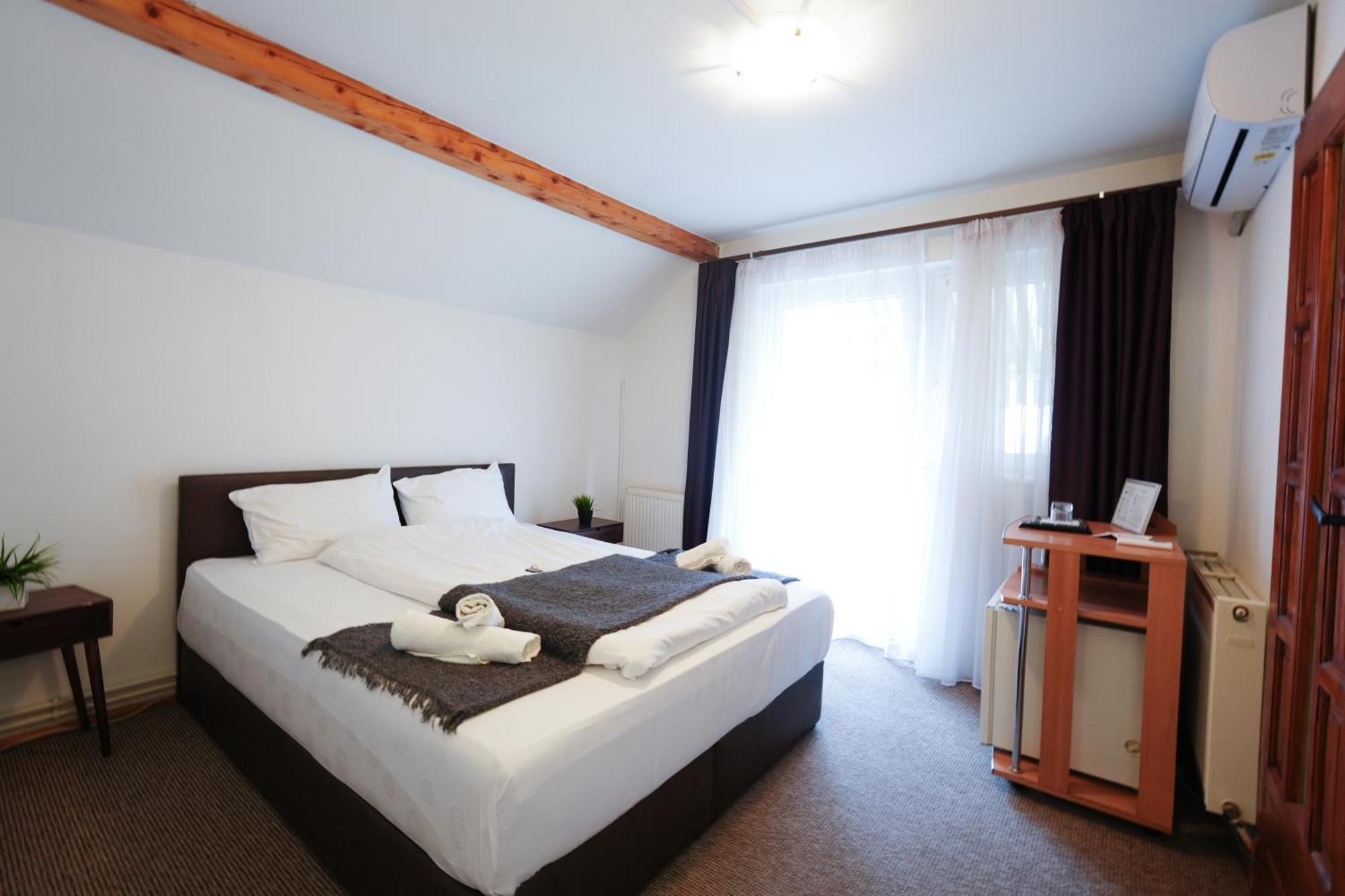 Gasthof Sara Sibiu Luaran gambar